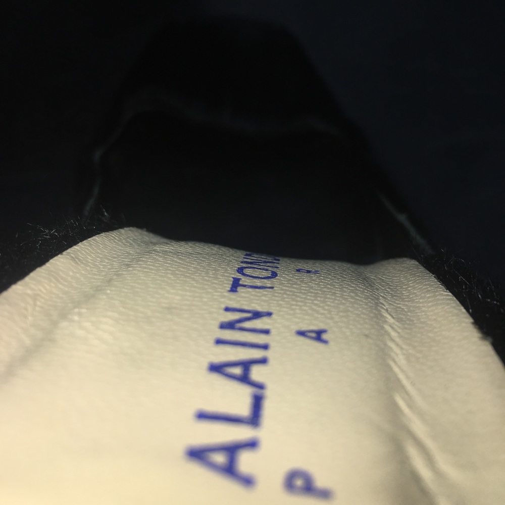 Closed Toe Mules - image 8